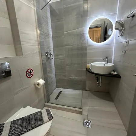 Lesol Homestay szállás *